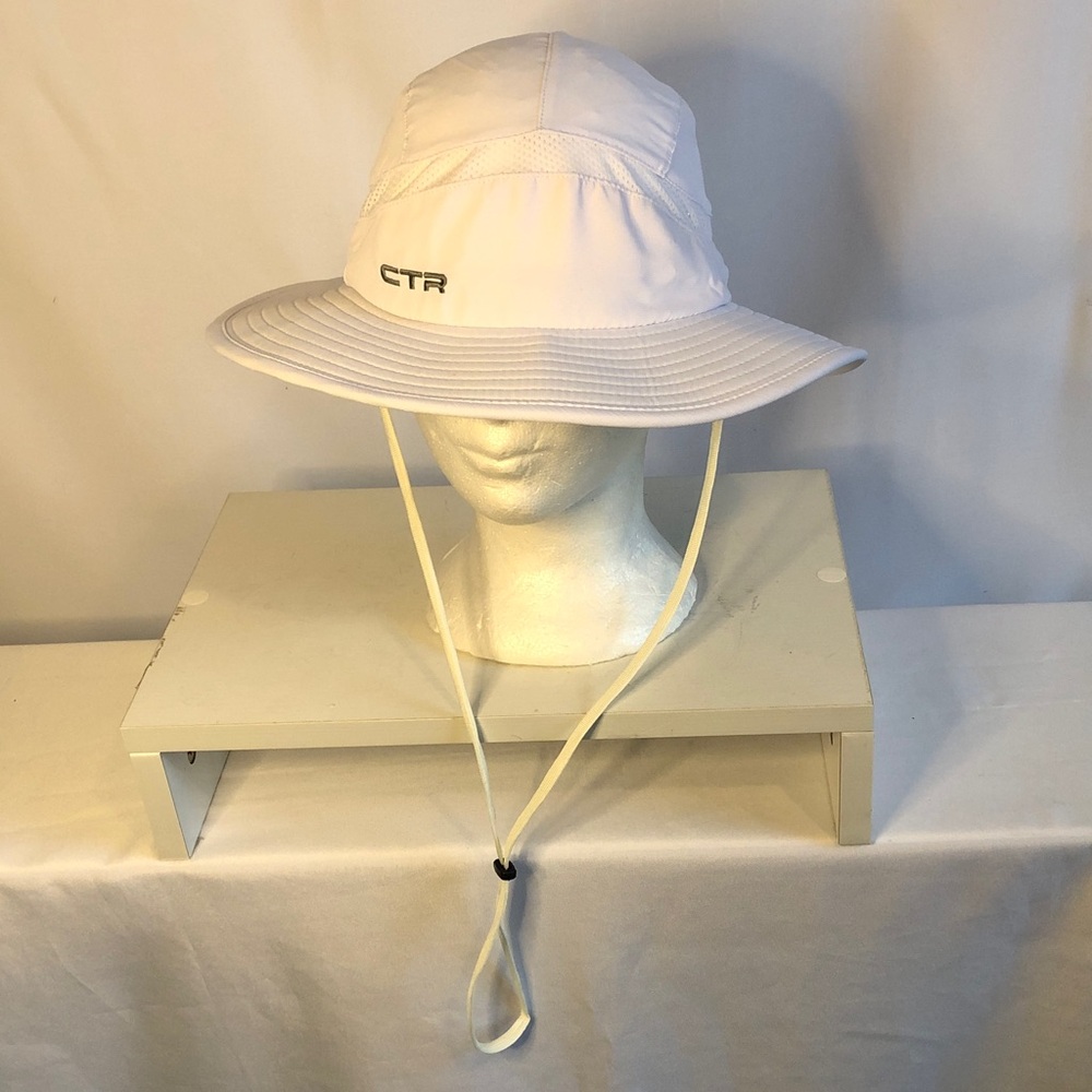 Kids White Sun Hat Polyester NWOT